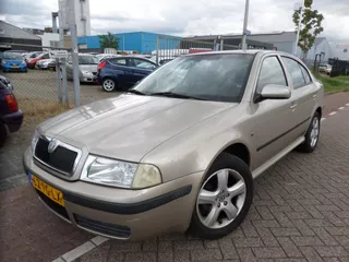 Skoda Octavia 1.6 Celebrate