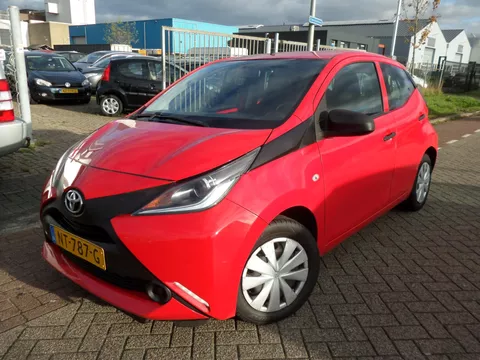 Toyota Aygo 1.0 VVT-i x-fun airco nap rijd super