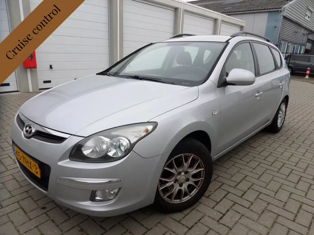 Hyundai i30 CW 1.4i Blue Dynamic Airco nap nette auto inruilen mogelijk