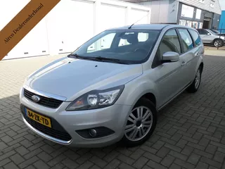 Ford Focus Wagon 1.6 Titanium AIrco Apk NAp reed super inruilen mogelijk