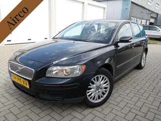 Volvo V50 2.4 Kinetic rijd super airco apk 01-08-2025 ruilen mogelijk