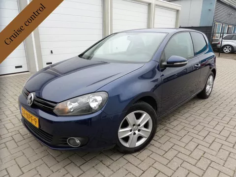 Volkswagen Golf 1.2 TSI Tour II ijs koude airco rijd super inruilen mogelijk