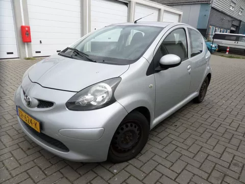 Toyota Aygo 1.0-12V
