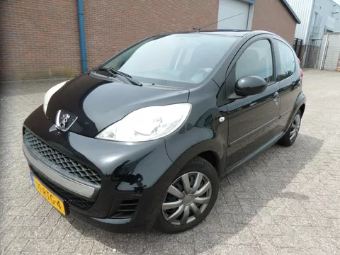 Peugeot 107 1.0-12V XS